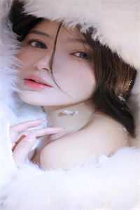 校花你不是高冷吗？为什么黏我！