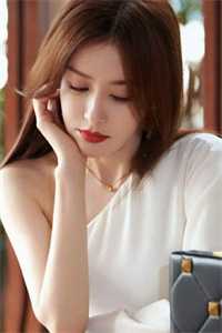 退婚后，小师妹她一心修仙