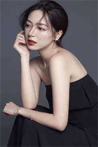 分手后，她和马甲大佬闪婚了