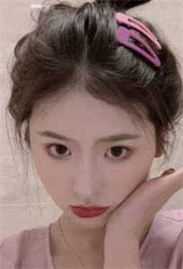 潇洒离婚后,疯批前夫绷不住了
