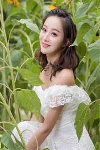 快穿：她靠生子成绝嗣帝王心尖宠