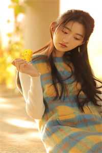 这个妖精娇滴滴