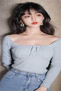 开局被逼相亲：和女总裁的狗粮撒遍全网