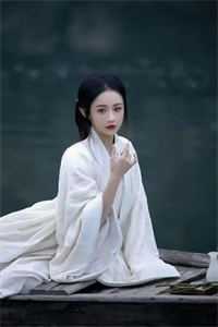 逆袭！被八个绝世无双姐姐狂宠上天