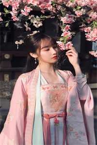 我，天选之子，表白校花反被撩