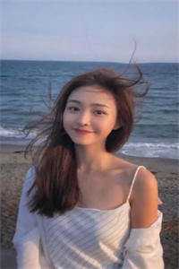 甜宠：末世生存，冷酷金大腿爱上我