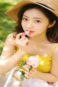 小白花与总裁决裂后，他后悔疯了