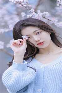 她竟是豪门继承人