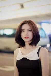 夫人才是真大佬，总裁甘愿做她裙下臣