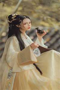 军婚甜蜜蜜，兵王他不撒手了