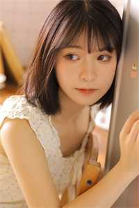 白天乖乖女，晚上战斗服第一杀手