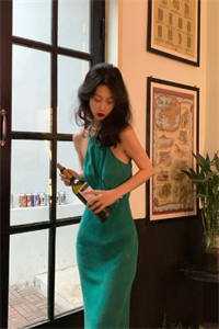 开局订婚宴，未婚妻弃我而去