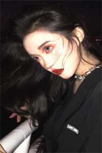 婚后，禁欲总裁他夜夜撩妻