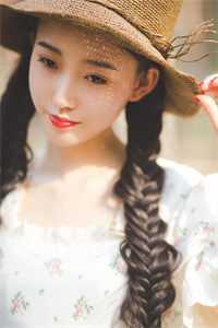 豪门：清冷美女把总裁撩炸了