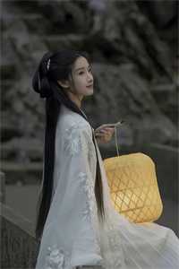 闪婚后，年下小狼狗不装了