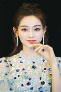 重生后，我成了侯府的当家祖母