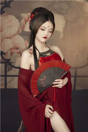 夫人离婚后，军阀大佬一夜白头