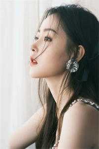 我68岁出轨了32岁的美女