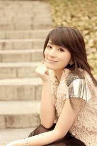 离婚后，冷傲大佬追着前妻不放