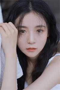 新婚后，疯批阔少护妻忙
