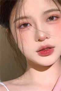 结婚纪念日，妻子带着白月光回家