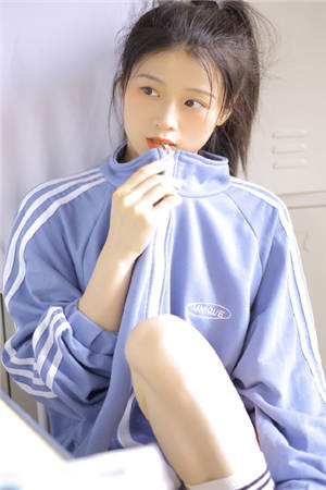 被疯批皇叔强取豪夺后
