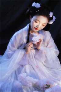 重生后我卖掉前夫成富婆