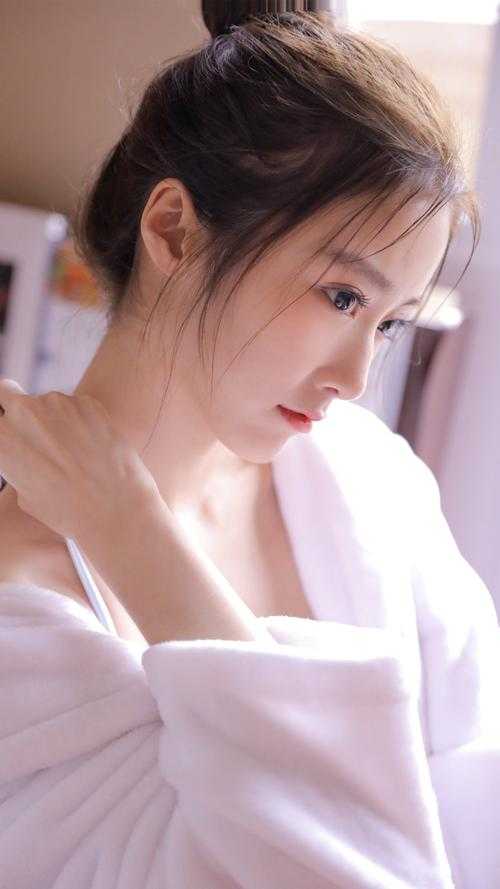 被渣离婚后，闪婚前夫他孪生哥哥