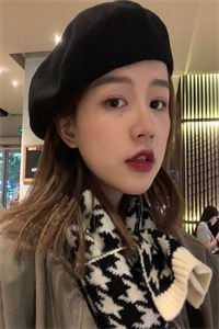 重生后：我逃离了重男轻女的家庭