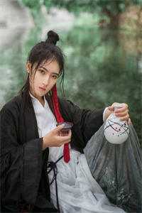 闪婚后：傅先生马甲藏不住了