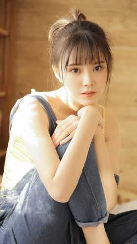 把孩子送去孤儿院后，夫人谋划总裁家产