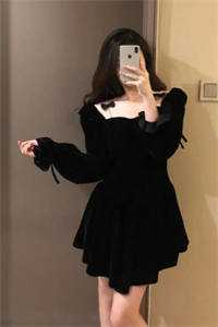 不搞权谋后，我坐看废物儿女作死