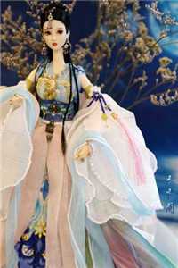 男友官宣女明星后我果断离开,他却后悔了