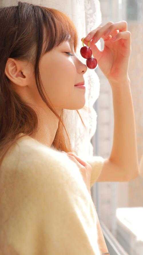 穷酸孤女竟是真豪门，未婚夫全家追妻火葬场