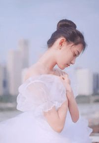 分开八年后白月光求我收留
