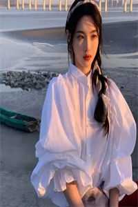 打脸偷我情劫的并蒂白莲