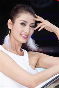 被恶蠢男友当成肥羊勒索后，黑道千金杀疯了