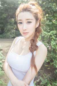 妹妹被欺负后，我带着一等功勋章闯烈士陵园