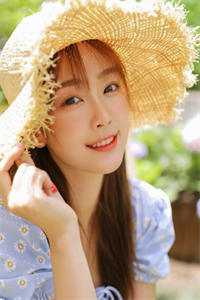 女友逃婚后，我成了顶尖豪门