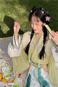 被师尊刺死后，我修无情道成神
