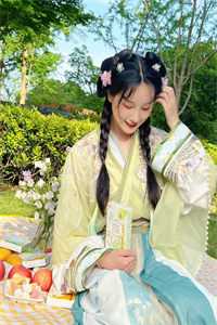 娶了美女总裁后，我的人生开挂了
