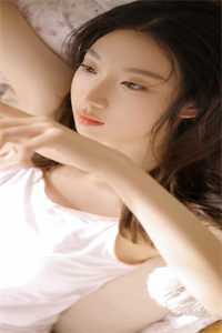 穿书后爱上女主她叔