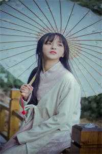 我曾踏月而来