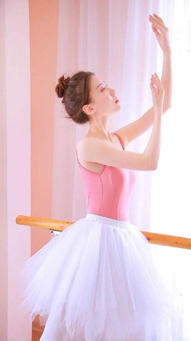 女儿消失后，我跪在部队手捧功勋章求公道