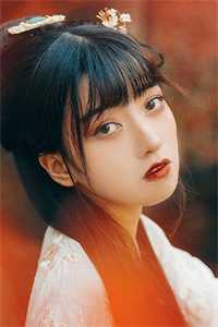 听到皇帝心声后，我成了他宠妃