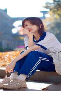 重生后，我拆穿表妹的皇后美梦