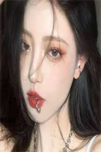 当首辅夫人穿成了现代落难真千金