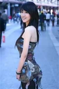 他把肉票分给绿茶？我转身暴揍他