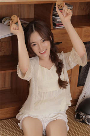 重生后，我未婚夫求娶保姆