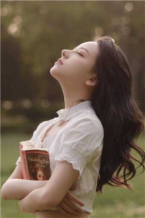 哥哥们为孤女毁我双眼，我远走他乡